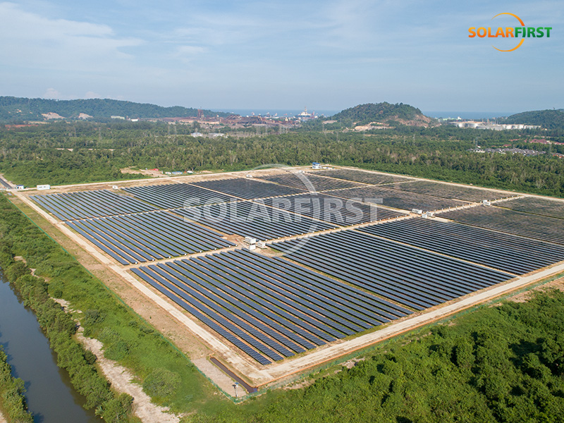23-MWp-Solar-Freiflächenkraftwerk in Malaysia