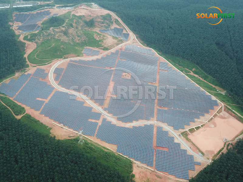 36-MWp-Solar-Freiflächenkraftwerk in Malaysia