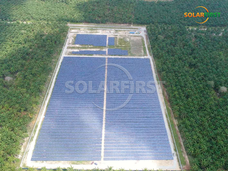 6,8-MWp-Solar-Freiflächenkraftwerk in Malaysia