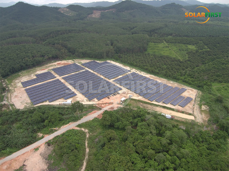 15,9-MWp-Solar-Freiflächenkraftwerk in Malaysia