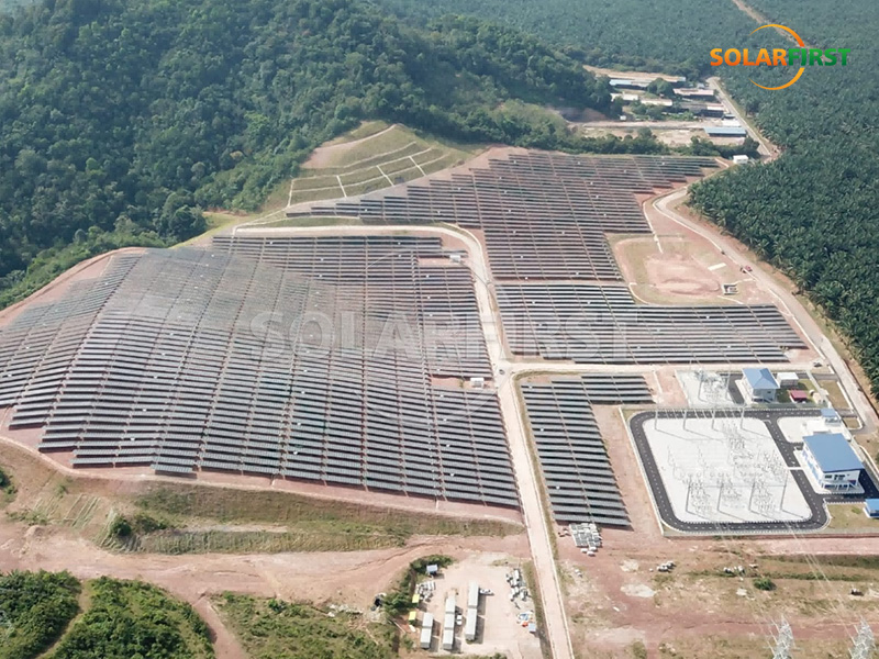 45-MWp-Solar-Freiflächenkraftwerk in Malaysia