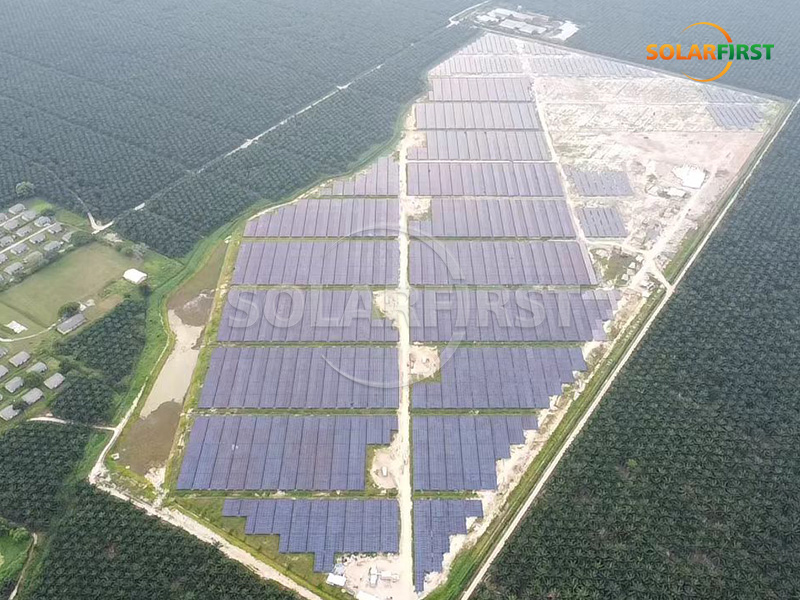 30-MWp-Solar-Freiflächenkraftwerk in Malaysia