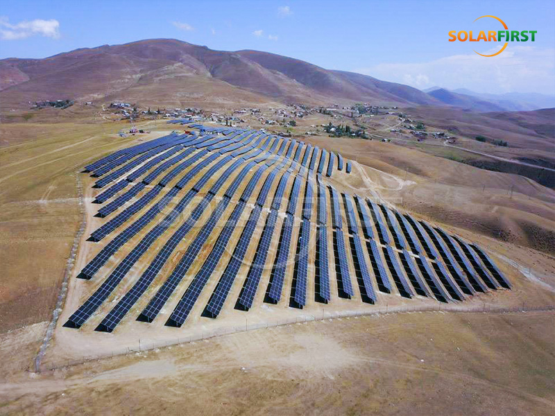 6,6-MWp-Solar-Freiflächenkraftwerk in Armenien