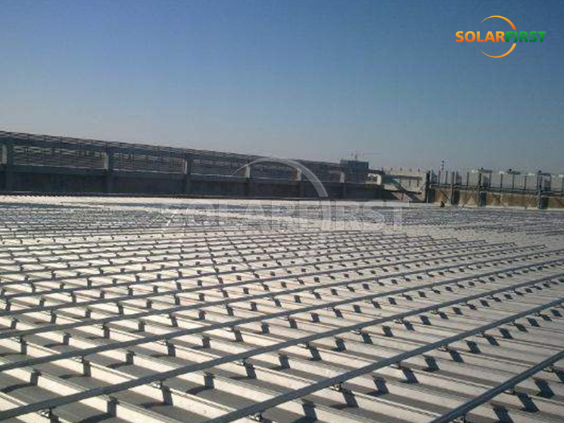 9,6-MWp-Solarkraftwerk mit Metalldach in China