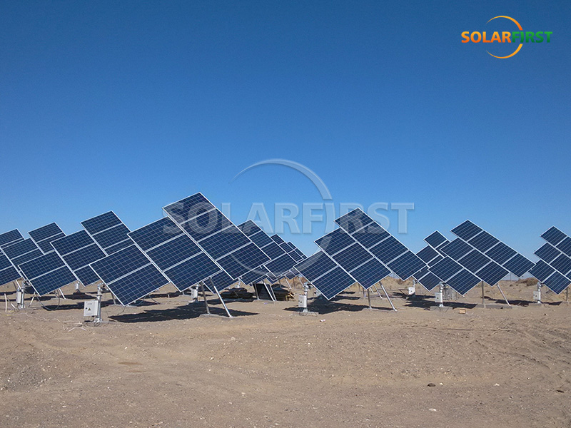 180-kWp-Neigungs-Einachs-Nachführlösung in China