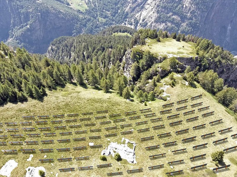 Ausbau der Solarenergie in den Schweizer Alpen schreitet trotz anhaltender Kontroverse voran