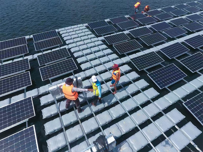 Solar First Group schließt erstes schwimmendes Trägersystemprojekt in Indonesien ab