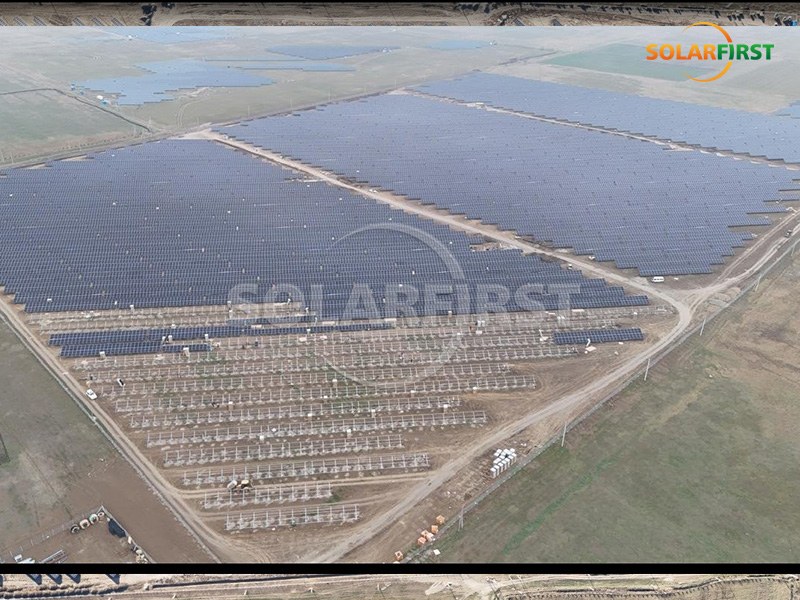 Solar First Group Georgia 23,8-MWp-Solarpark: Zuverlässige Montage bei feuchter Hitze