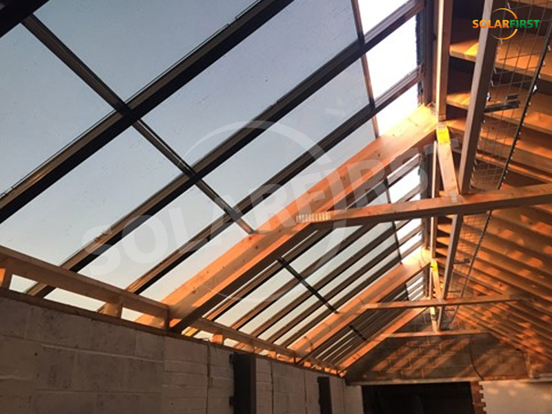 Huntington BIPV-Projekt mit transparentem Dach
