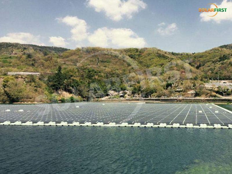 japan 5mwp schwimmendes fotovoltaikkraftwerk projekt
